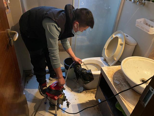 龙湾马桶疏通-疏通下水道